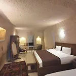 Helike Cave Üçhisar