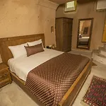 Helike Cave Szálloda Üçhisar