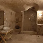 Helike Cave Szálloda 2*