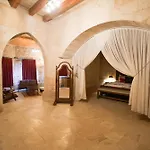 Отель Helike Cave Учисар