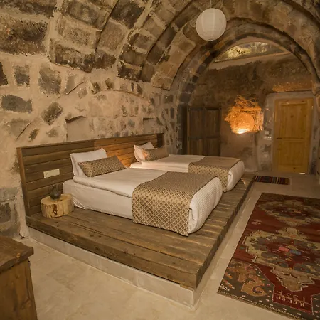 Helike Cave 호텔 3*