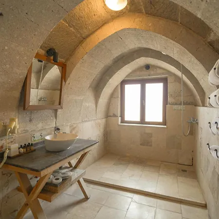 Helike Cave Hotel 2*