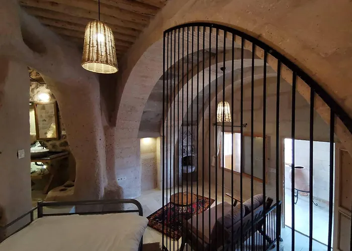 Hotel Helike Cave Üchisar