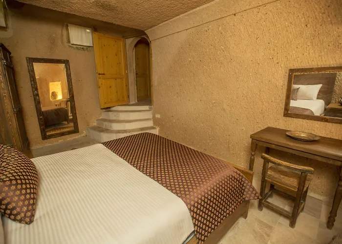 Helike Cave 3* Üchisar