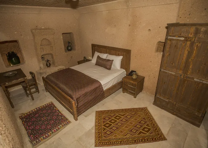 فندق Helike Cave