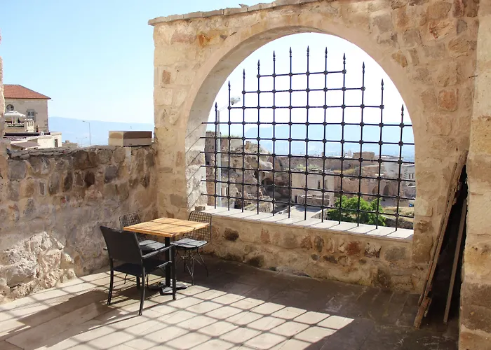 Helike Cave Hotel 3*