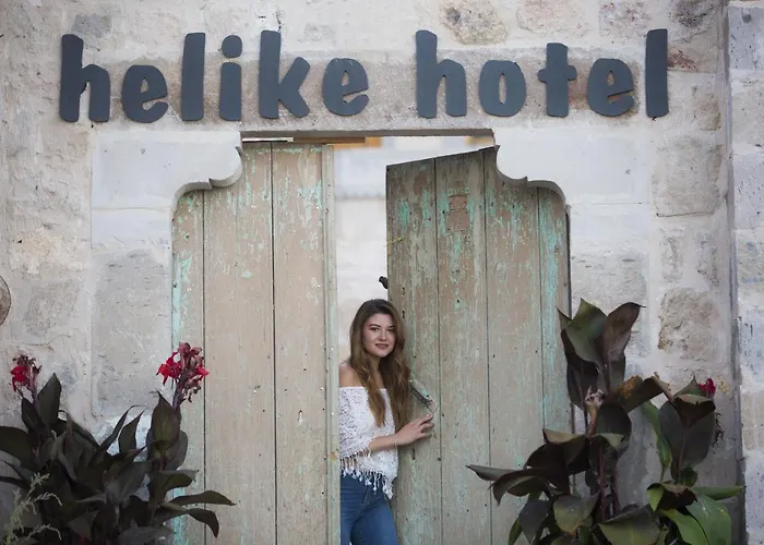 Hotel Helike Cave 3*